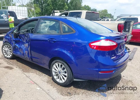 2014 Ford Fiesta Se z USA, uszkodzony, nr VIN 3FADP4BJ5EM189930